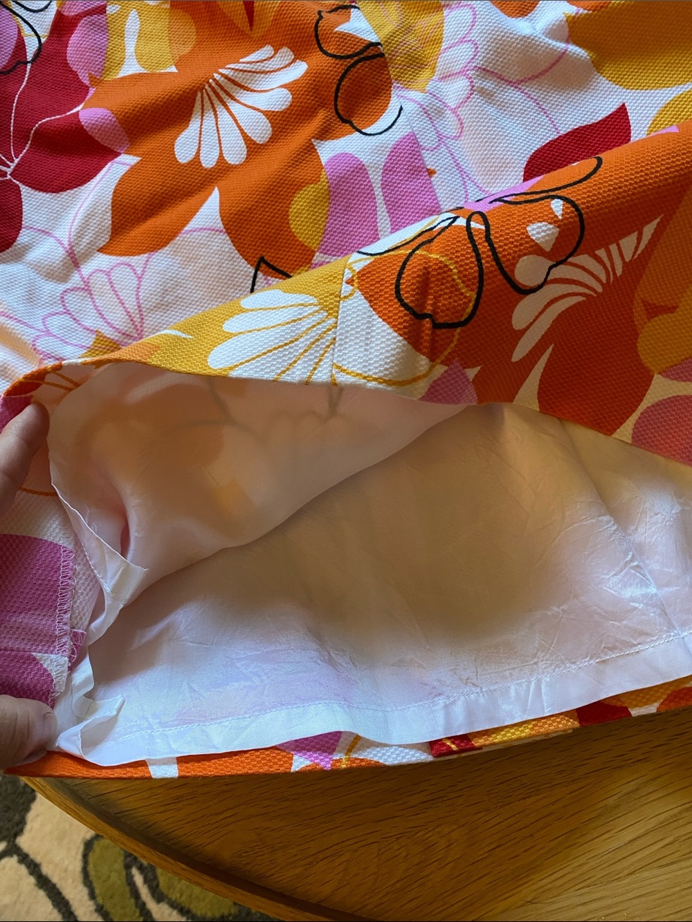 GRACE DANE LEWIS vintage bright floral sheath skirt. Hidden back zipper. - Picture 6 of 6